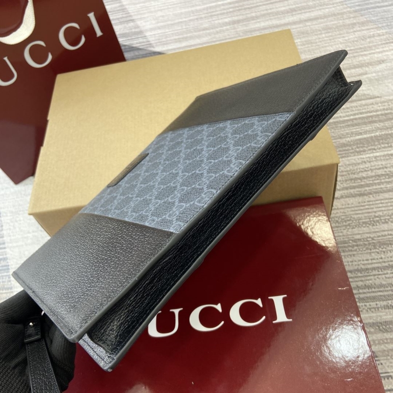 Gucci Clutch Bags